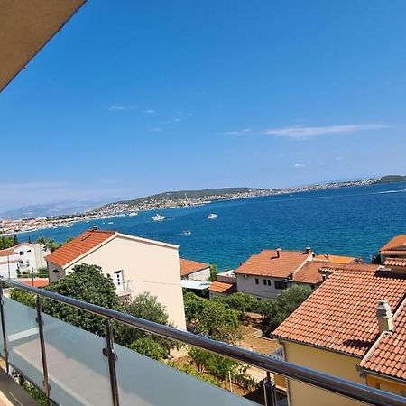 Apartmani Gizela Seget Donji Bagian luar foto
